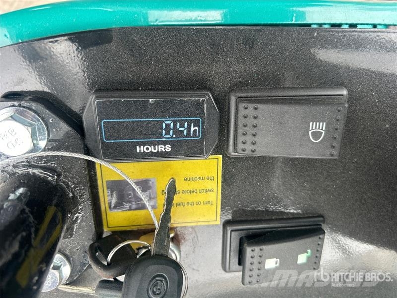 CFG KV16R Mini Excavator (Unused) حفارات صغيرة أقل من 7 طن (حفارات صغيرة)