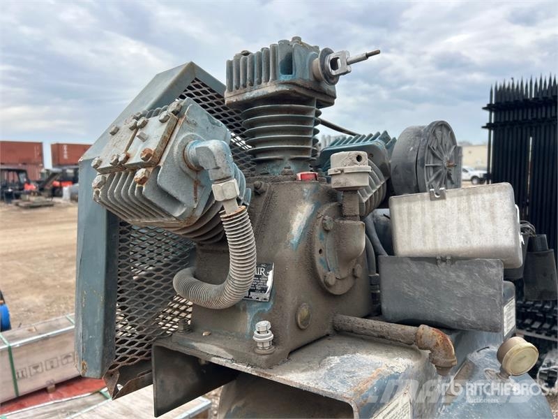  Challenge Air E-50 Skid-Mounted Electric Air Compr Kompresszorok