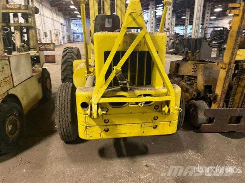  Champ 200 Pneumatic Tire Forklift Viličarji - drugo