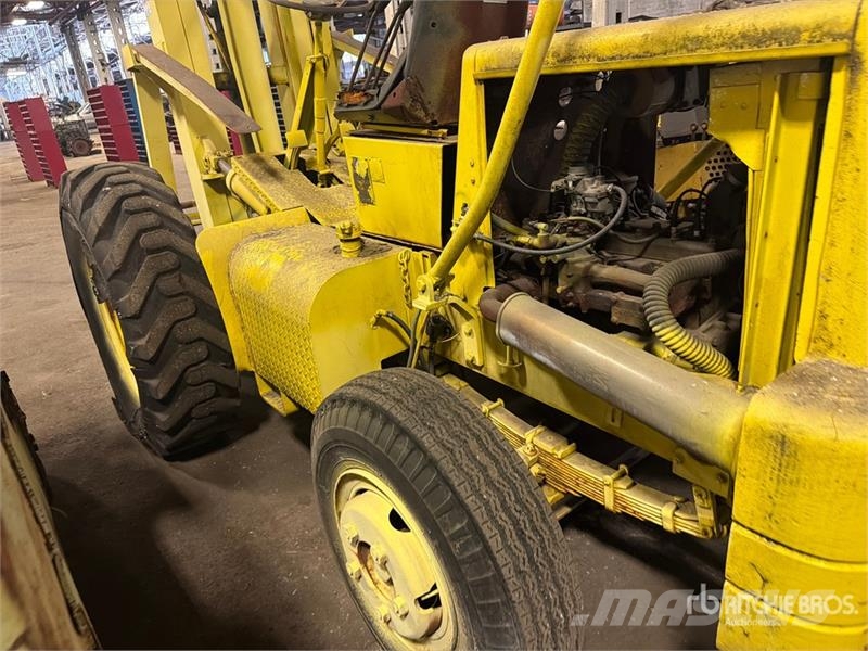  Champ 200 Pneumatic Tire Forklift Viličarji - drugo