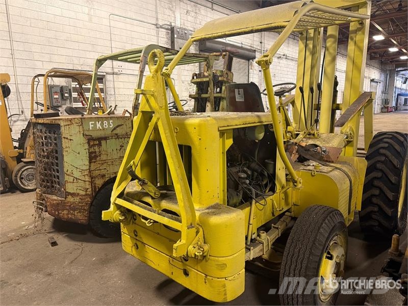  Champ 200 Pneumatic Tire Forklift Viličarji - drugo