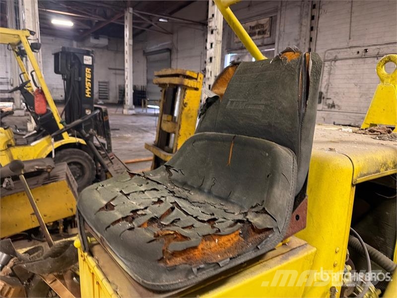  Champ 200 Pneumatic Tire Forklift Viličarji - drugo