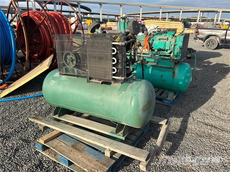 Champion HR10-12 Electric 120 gal Air Compressor Kompressorer