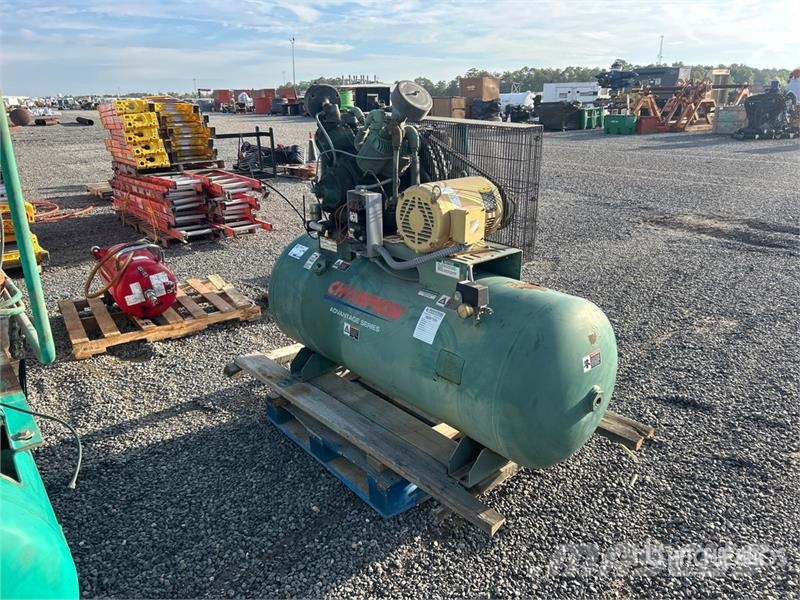 Champion HR10-12 Electric 120 gal Air Compressor Kompressorer