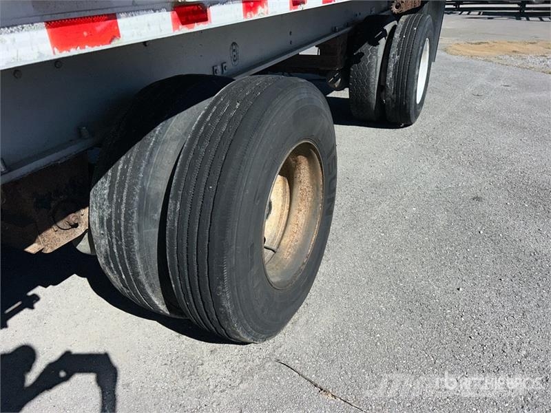 Chaparral 48 ft T/A Spread Axle Flatbed Trailer Plato/keson prikolice