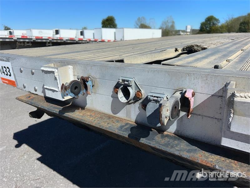 Chaparral 48 ft T/A Spread Axle Flatbed Trailer Plato/keson prikolice