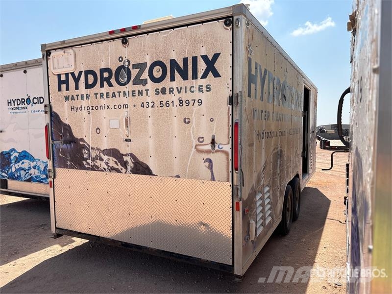 Charmac T/A Enclosed Water Treatment Trailer Andre hengere