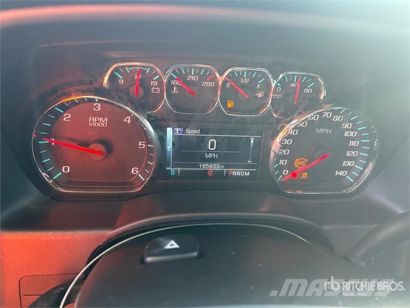  Cheverolet Silverado 1500 4x4 Extended Cab Pickup أخرى