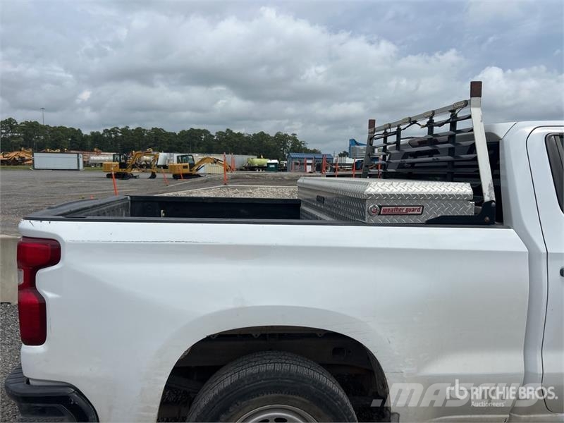 Chevrolet 1500 4x2 Crew Cab Pickup Other