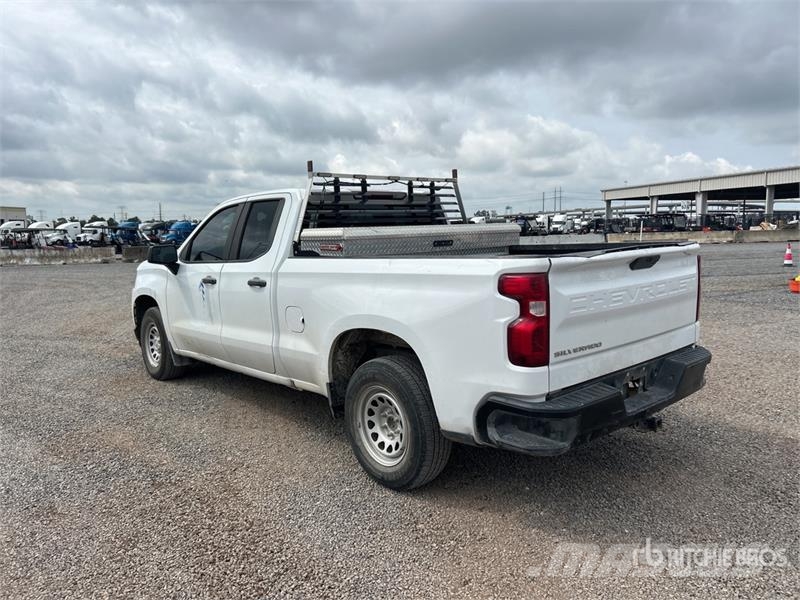 Chevrolet 1500 4x2 Crew Cab Pickup Other