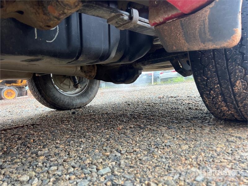 Chevrolet 1500 4x4 Crew Cab Pickup 其他