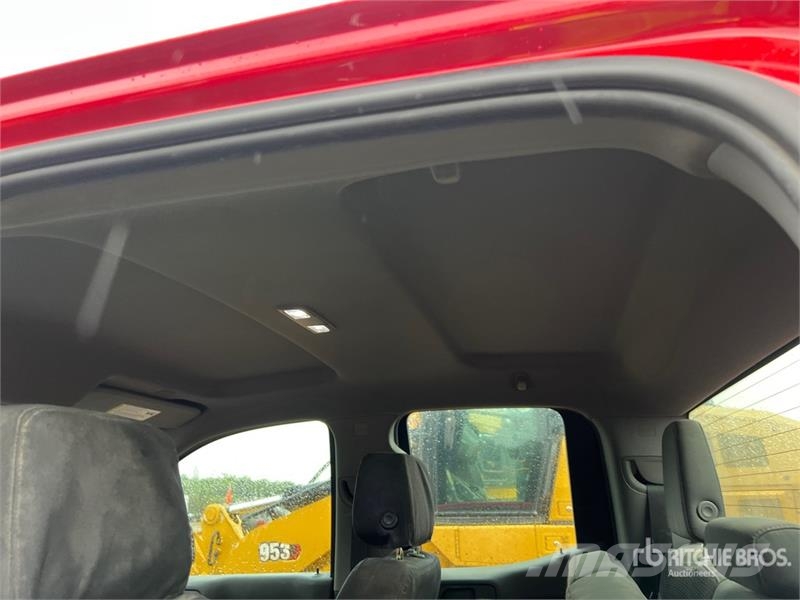Chevrolet 1500 4x4 Crew Cab Pickup 其他