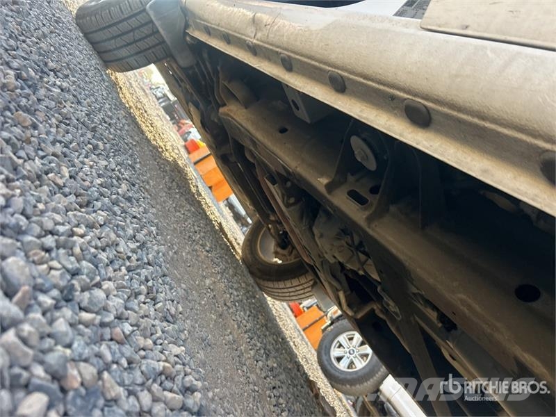 Chevrolet 1500 4x4 Crew Cab Pickup Autre fourgon / utilitaire