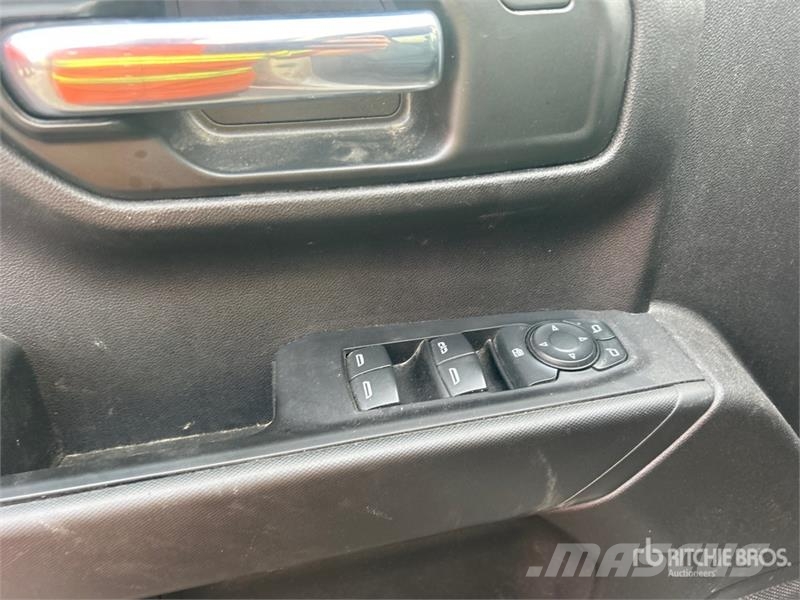 Chevrolet 1500 4x4 Crew Cab Pickup Citi