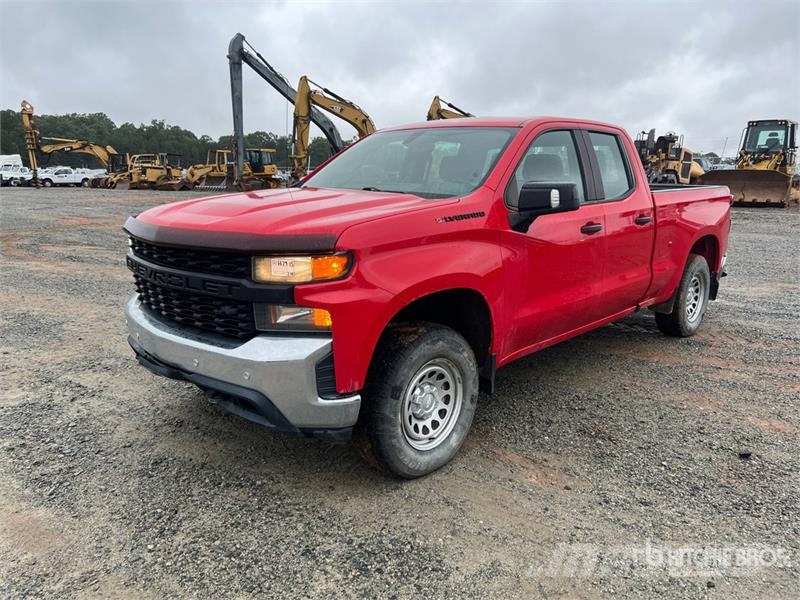 Chevrolet 1500 4x4 Crew Cab Pickup 其他