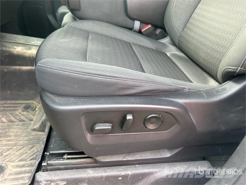 Chevrolet 1500 4x4 Crew Cab Pickup Citi