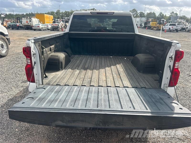Chevrolet 1500 4x4 Crew Cab Pickup Citi