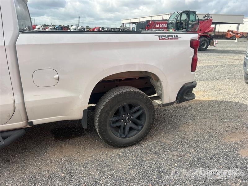 Chevrolet 1500 4x4 Crew Cab Pickup Citi