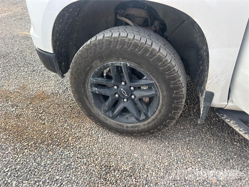 Chevrolet 1500 4x4 Crew Cab Pickup Citi