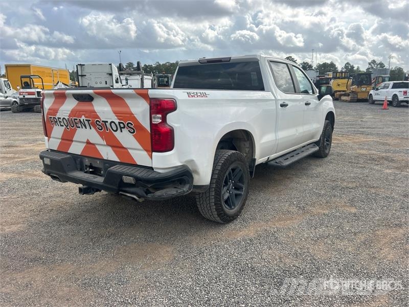 Chevrolet 1500 4x4 Crew Cab Pickup Citi
