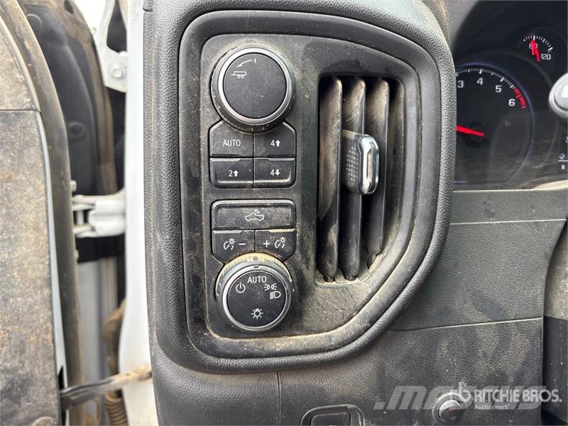Chevrolet 1500 Trail-boss Z71 4x4 Crew Cab Pickup Citi