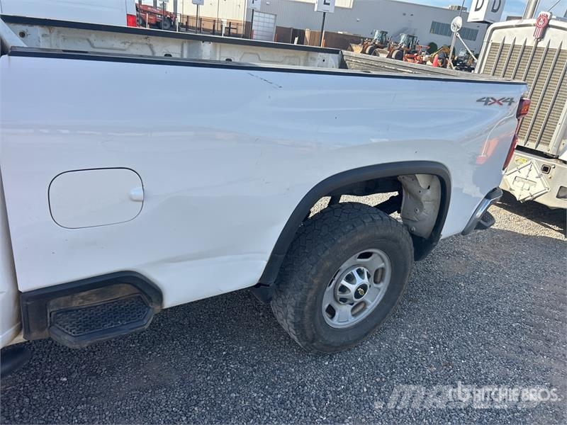 Chevrolet 2500 4x4 Dual Cab Pickup 기타