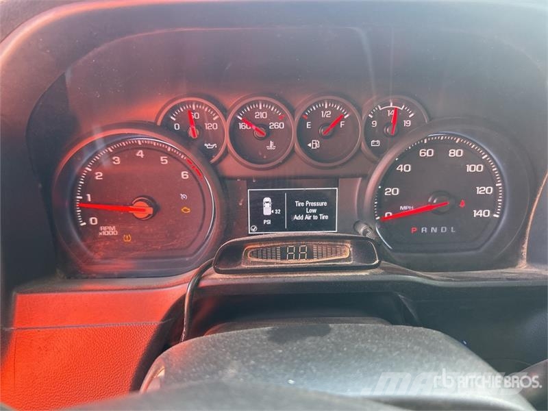 Chevrolet 2500 4x4 Dual Cab Pickup 기타