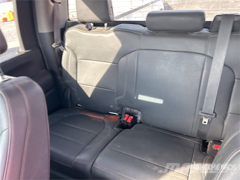Chevrolet 2500 4x4 Dual Cab Pickup 기타