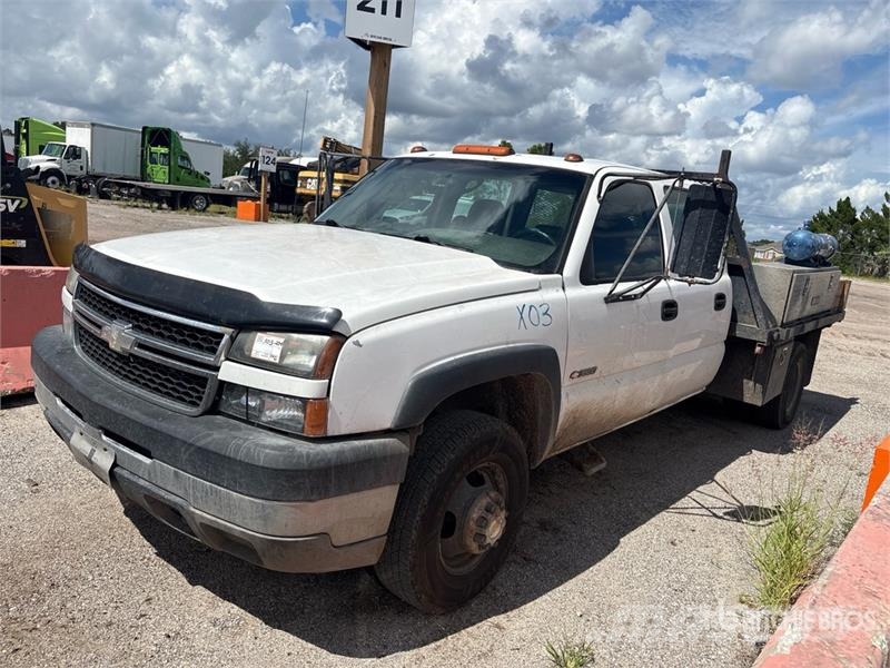 Chevrolet 3500 Kamioni sa otvorenim sandukom
