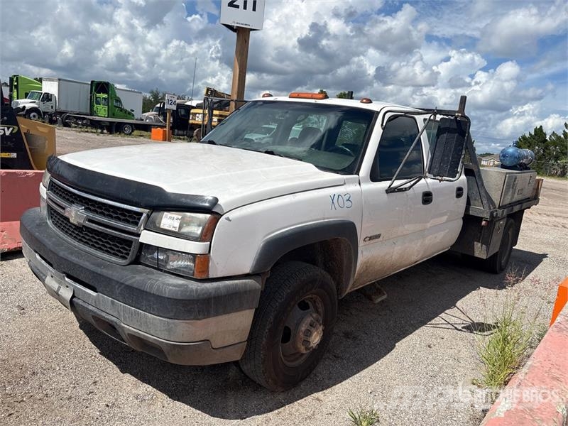 Chevrolet 3500 Kamioni sa otvorenim sandukom