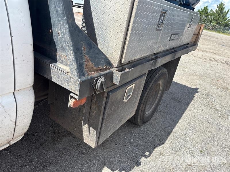 Chevrolet 3500 Kamioni sa otvorenim sandukom