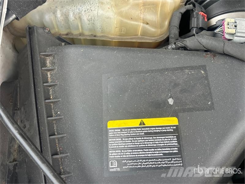 Chevrolet 3500 HD Flakbilar