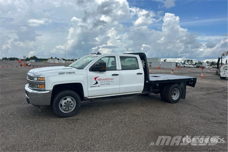 Chevrolet 3500 HD Flakbilar