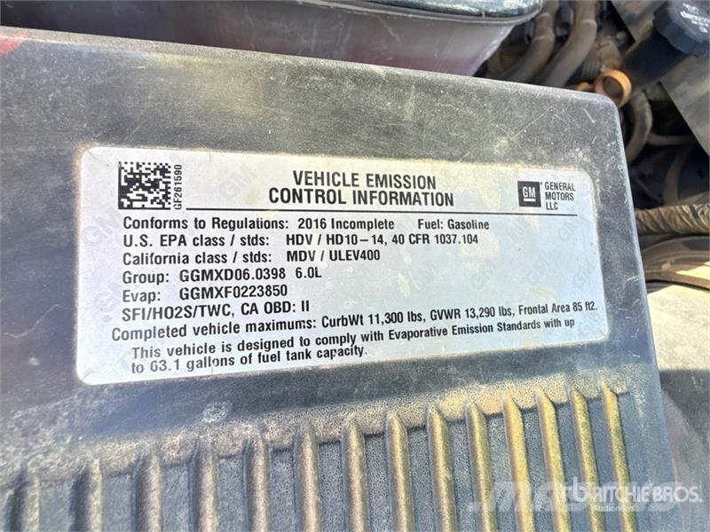 Chevrolet 3500 HD 4x2 Crew Cab Simpson water pump with 35 ga Utilitaire benne