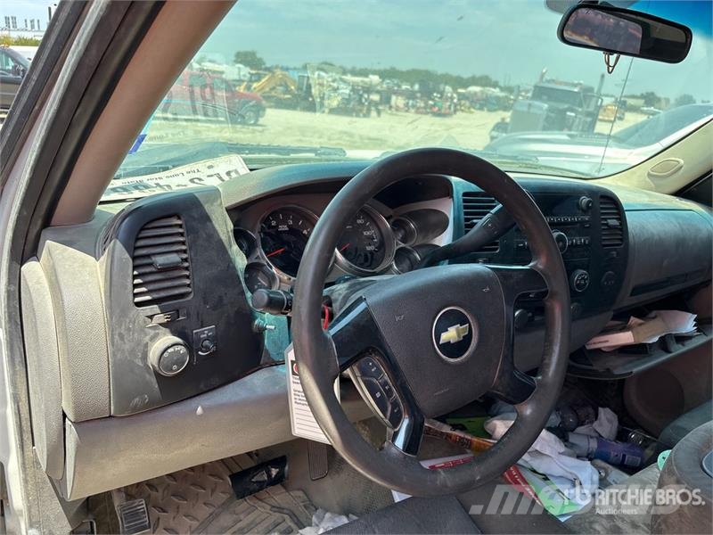 Chevrolet 3500 Utility Truck (Inoperable) Pickup/Αγροτικό