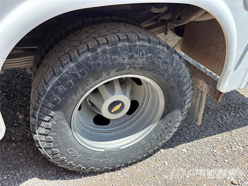 Chevrolet 3500 Utility Truck (Inoperable) Pickup/Αγροτικό