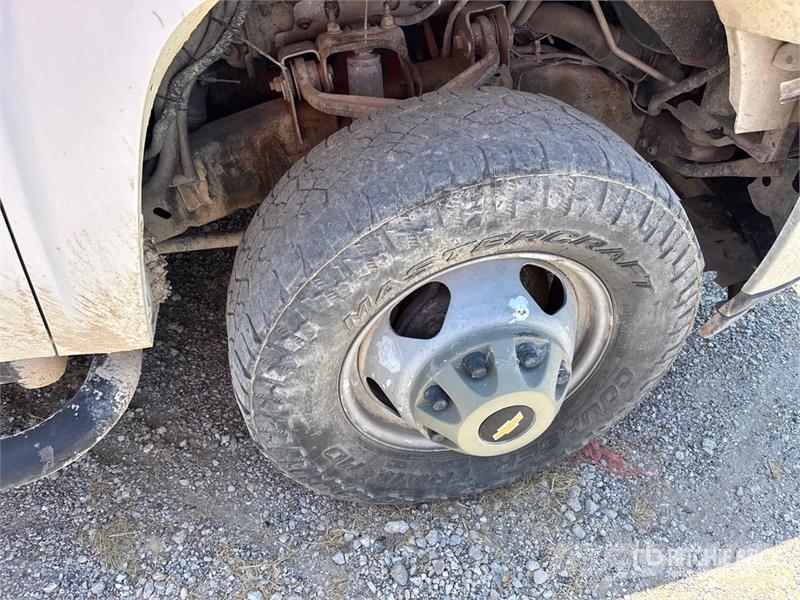 Chevrolet 3500 Utility Truck (Inoperable) Pickup/Αγροτικό