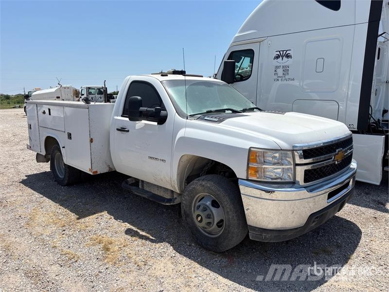 Chevrolet 3500 Utility Truck (Inoperable) Pickup/Αγροτικό
