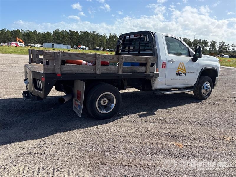 Chevrolet 3500HD Flatbed kamyonlar