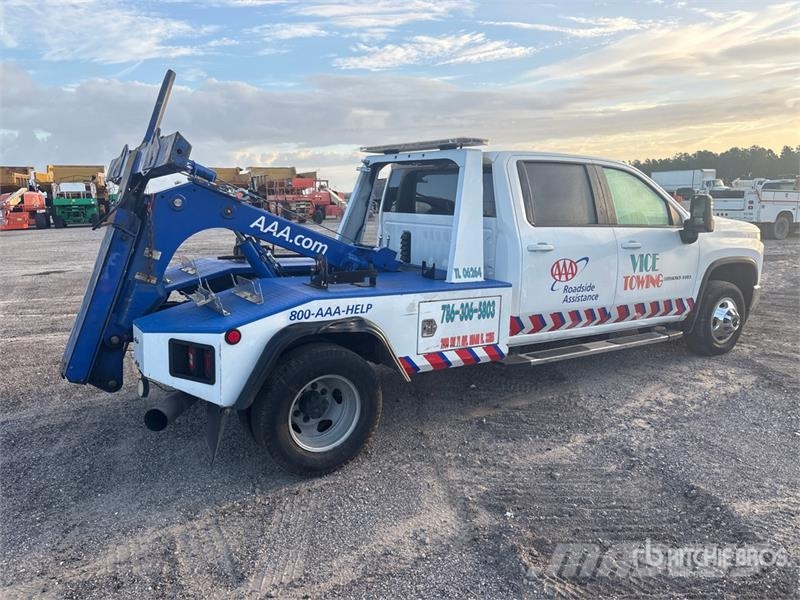 Chevrolet 3500HD 4x2 Crew Cab Tow Truck 救援車