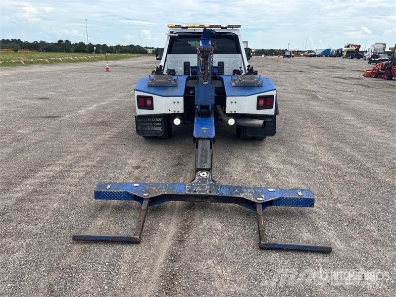 Chevrolet 3500HD 4x2 Crew Cab Tow Truck Šleperi za vozila