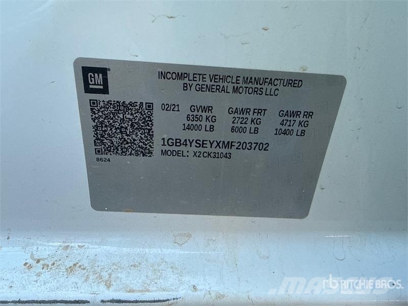 Chevrolet 3500HD 4x4 Crew Cab Utility Truck 皮卡车