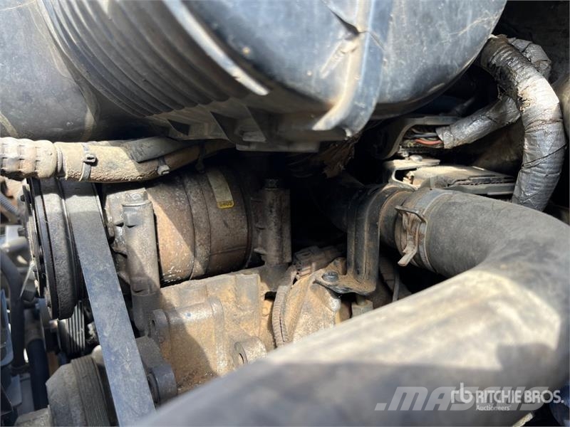 Chevrolet 5500 Pilsētas atkritumvedēji