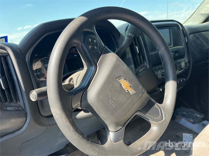 Chevrolet 5500 多目的／汎用車両