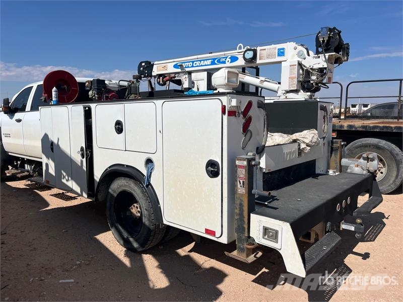 Chevrolet 5500 多目的／汎用車両