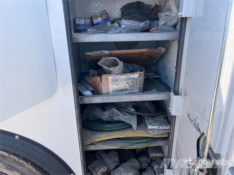Chevrolet 5500 多目的／汎用車両