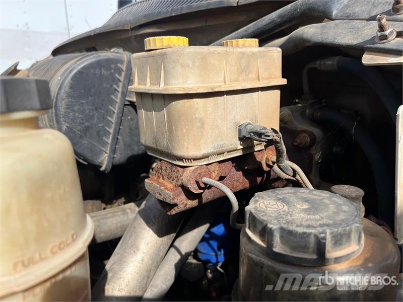 Chevrolet 5500 Pilsētas atkritumvedēji