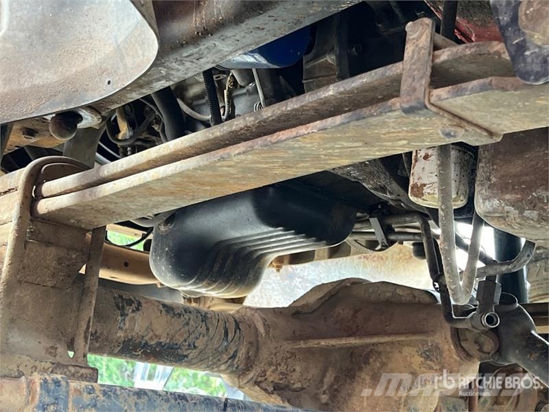 Chevrolet 5500 Pilsētas atkritumvedēji