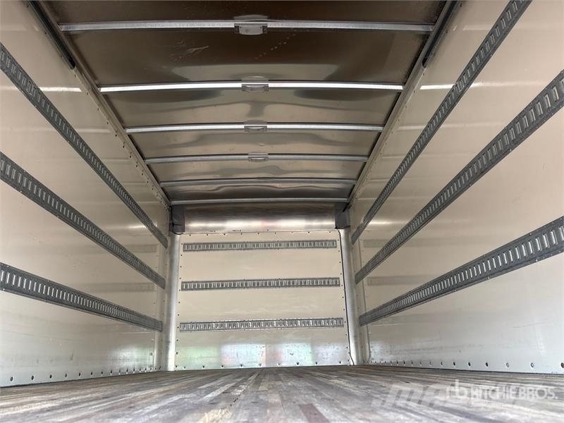 Chevrolet 5500XD 4x2 Van Truck 厢式货车