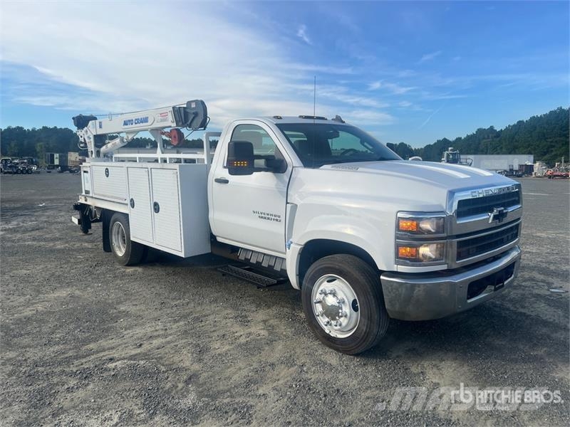 Chevrolet 6500 HD 4x2 Service Truck Municipal / general purpose vehicles